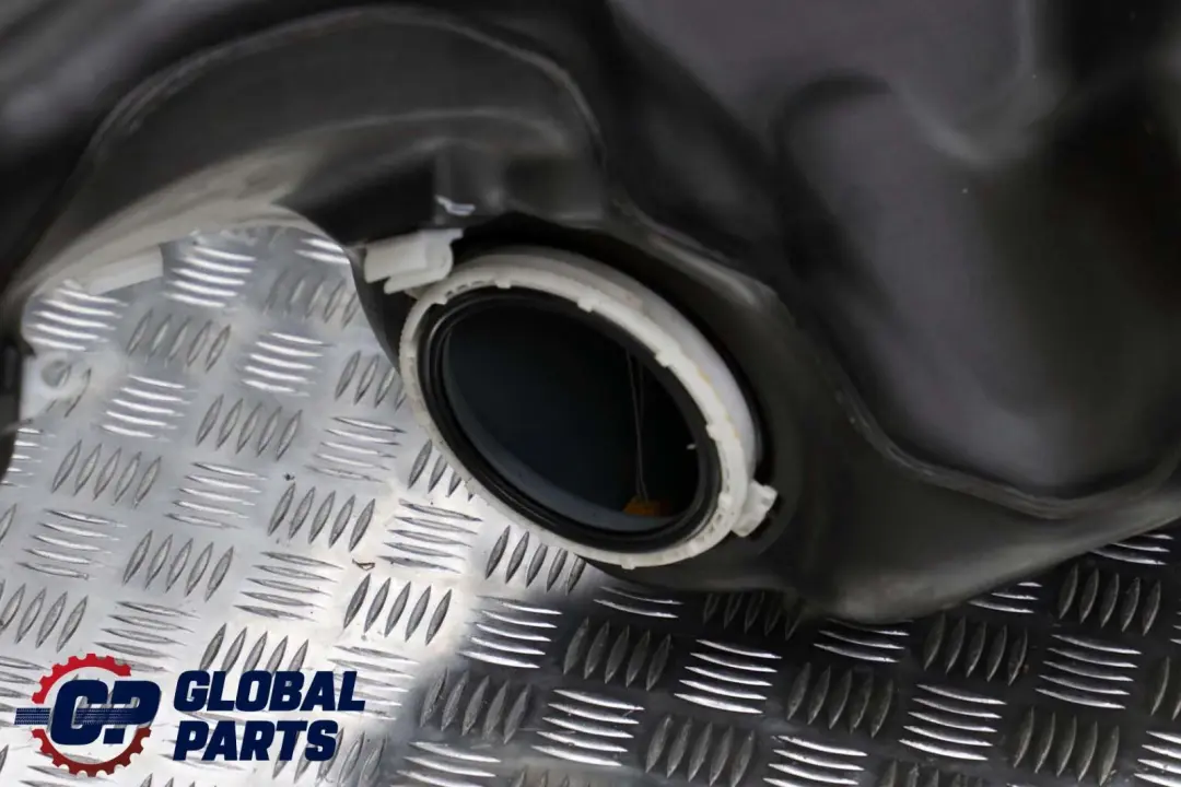 *BMW Z4 er E85 Kraftstofftank Kunststoff 6757920 für mit Teilenummer 7198750 *BMW Z4 er E85 Kraftstofftank Kunststoff 6757920 - SKU 7198750 - Teilenummer 7198750