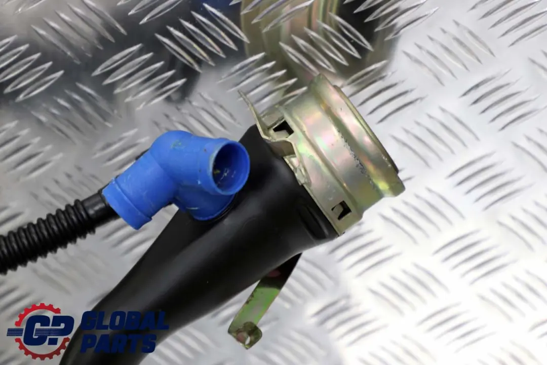 Reservoir de Carburant Plastique 6757920 pour BMW Z4 E85 à propos du numéro de pièce 7198750 BMW Z4 E85 Reservoir de Carburant Plastique 6757920 - SKU 7198750 - Numéro de pièce 7198750