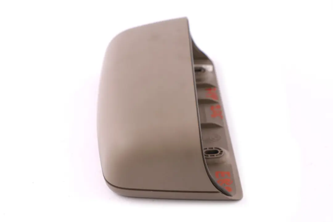 Tapa De proteccion antivuelco delantera derecha para BMW E88 Cabrio con número de pieza 7199206 BMW E88 Cabrio Tapa De proteccion antivuelco delantera derecha - SKU 7199206 - Número de pieza 7199206