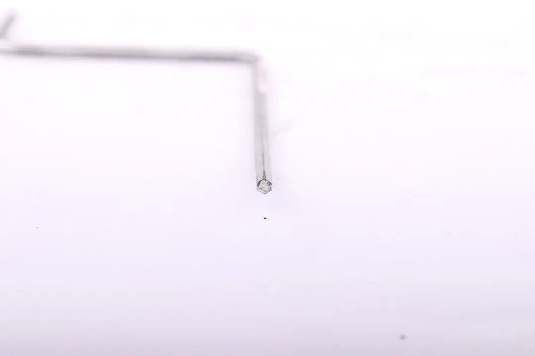 Notwerkzeug Toit Ouvrant Manivelle pour BMW 3 5 X3 X5 E53 E60 E61 E83 E91 à propos du numéro de pièce 7199324 BMW 3 5 X3 X5 E53 E60 E61 E83 E91 Notwerkzeug Toit Ouvrant Manivelle - SKU 7199324 - Numéro de pièce 7199324