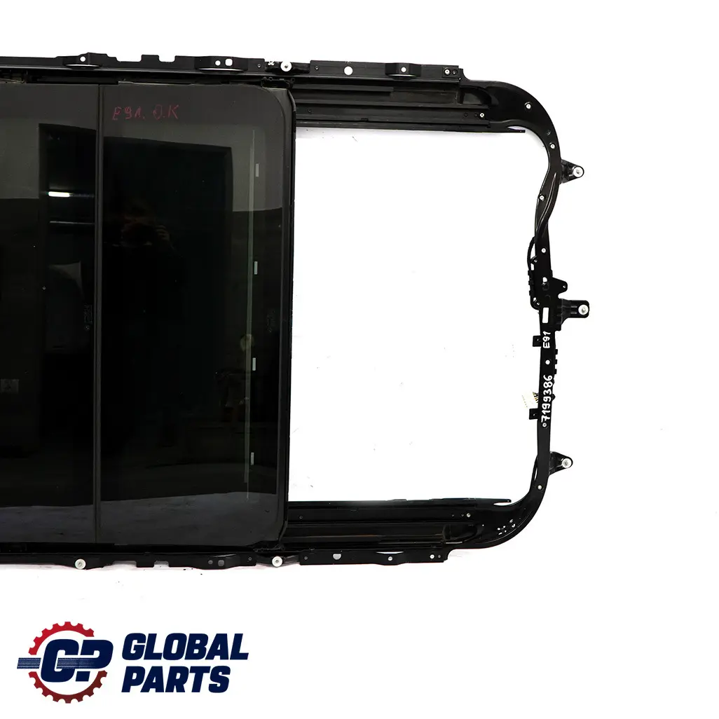 Szyberdach dach panorama do BMW E91 KOMBI o numerze 7199386 BMW E91 KOMBI Szyberdach dach panorama - SKU 7199386 - Numer Części 7199386