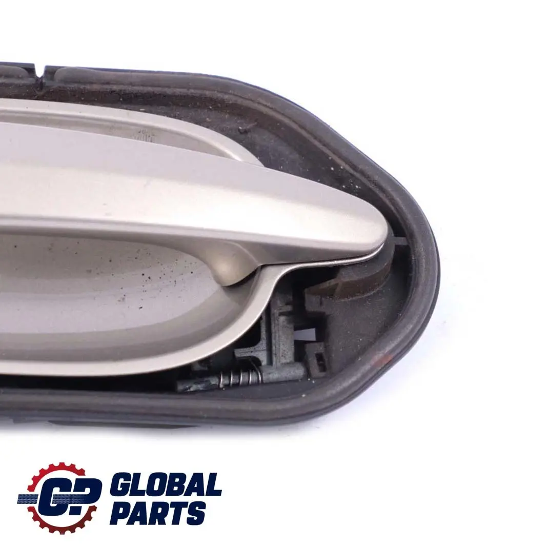 Left Grab Handle N/S Platinbronze Metallic Brown to BMW 5 Series E60 E61 Rear with Part number 7034469 BMW 5 Series E60 E61 Rear Left Grab Handle N/S Platinbronze Metallic Brown - SKU 7199555-PB - Part number 7034469