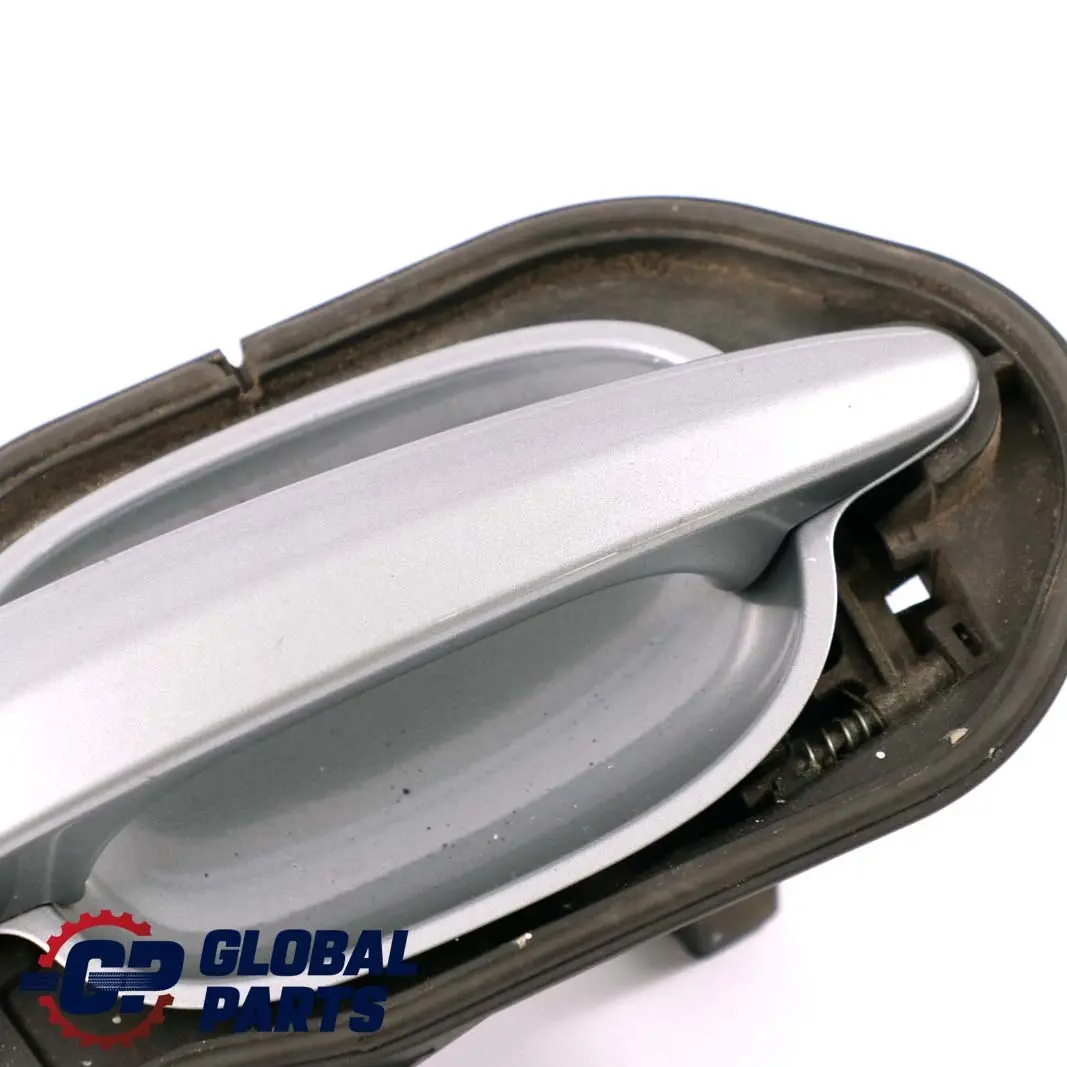 BMW E60 E61 1 Asidero Trasero Izquierdo Silbergrau Gris Plata A08 - SKU 7199555-SBG1 - Número de pieza 7034469