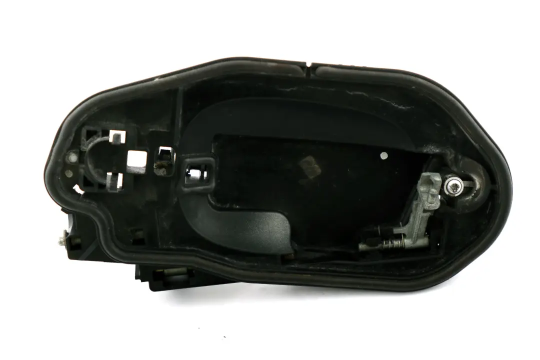 Carrier Outside Door Handle Rear Left N/S 7034543 to BMW E60 E61 with Part number 7199555 BMW E60 E61 Carrier Outside Door Handle Rear Left N/S 7034543 - SKU 7199555 - Part number 7199555
