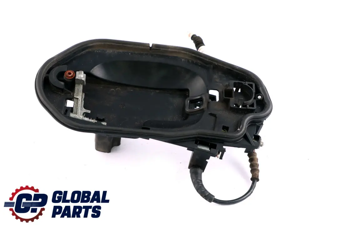Transporteur Exterieur de Poignee de Porte Droite avant Arriere pour BMW E60 E61 à propos du numéro de pièce 7199556 BMW E60 E61 Transporteur Exterieur de Poignee de Porte Droite avant Arriere - SKU 7199556 - Numéro de pièce 7199556