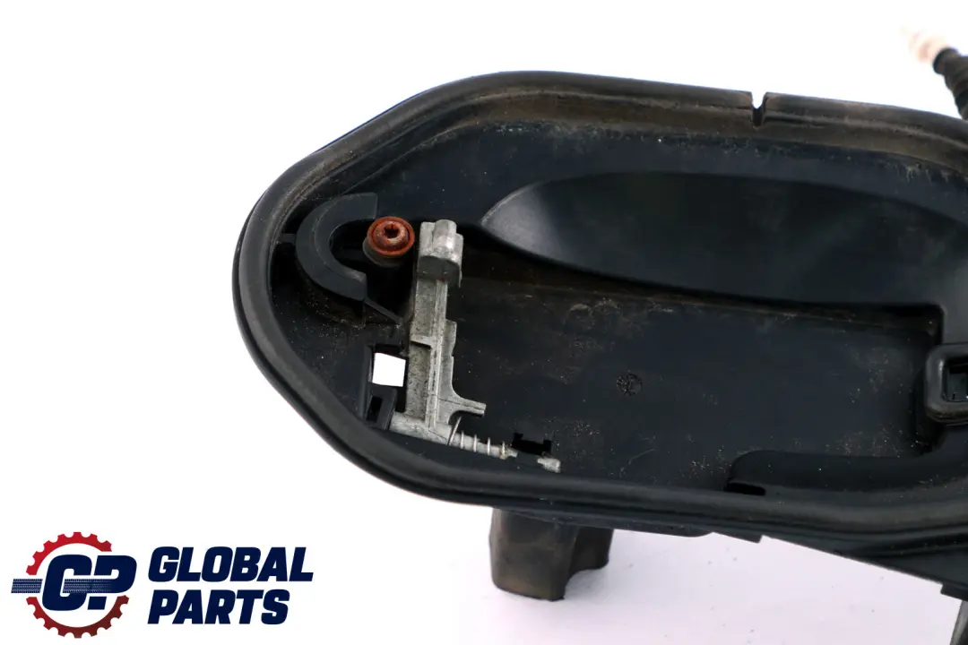 Maniglia Esterna Porta Anteriore Posteriore Destra per BMW E60 E61 con numero di parte 7199556 BMW E60 E61 Maniglia Esterna Porta Anteriore Posteriore Destra - SKU 7199556 - Numero di parte 7199556