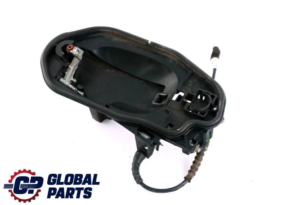 Transporteur Exterieur de Poignee de Porte Droite avant Arriere pour BMW E60 E61 à propos du numéro de pièce 7199556 BMW E60 E61 Transporteur Exterieur de Poignee de Porte Droite avant Arriere - SKU 7199556 - Numéro de pièce 7199556