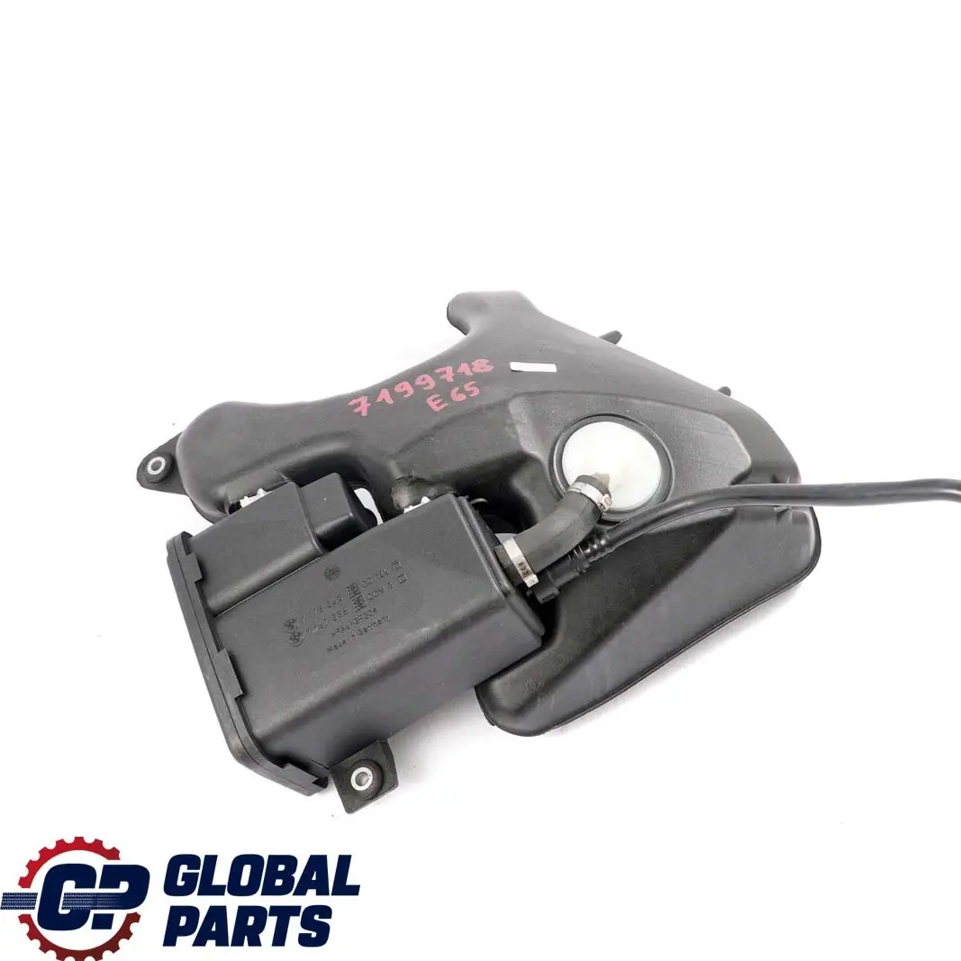 Ausgleichsbehälter mit Aktivkohlefilter 6752034 für BMW 7 er E65 E66 mit Teilenummer 7199718 BMW 7 er E65 E66 Ausgleichsbehälter mit Aktivkohlefilter 6752034 - SKU 7199718 - Teilenummer 7199718