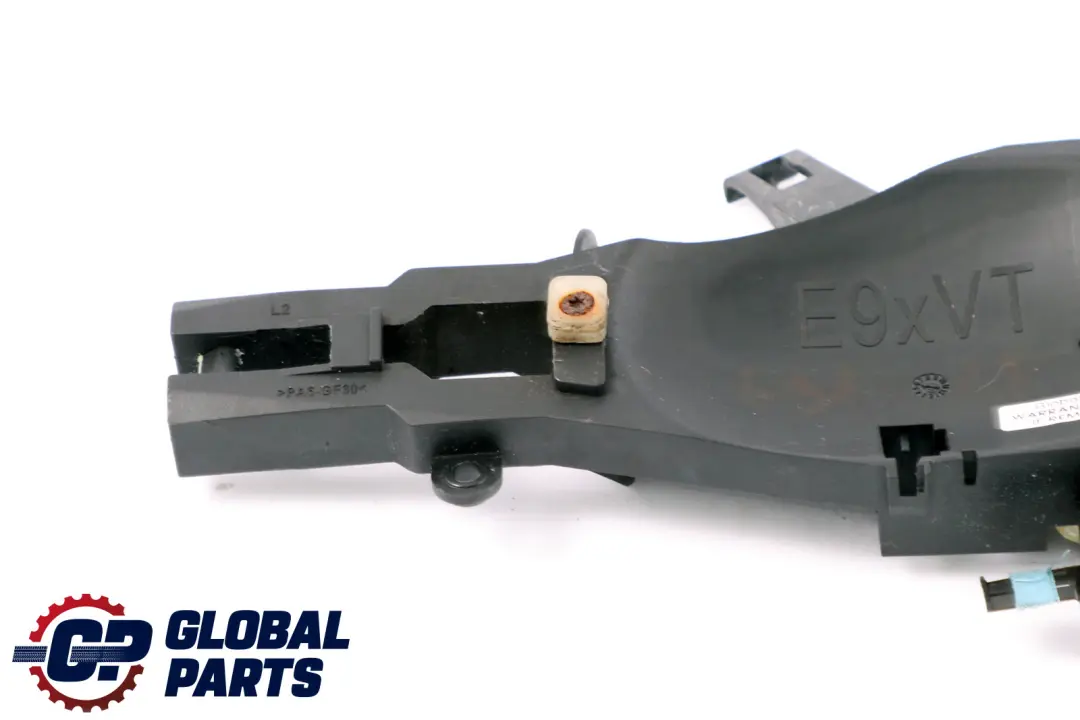 Soporte Manilla Puerta BMW E90 E91 E92 E93 Soporte Exterior Delantero Izquierdo para con número de pieza 7199835 Soporte Manilla Puerta BMW E90 E91 E92 E93 Soporte Exterior Delantero Izquierdo - SKU 7199835 - Número de pieza 7199835