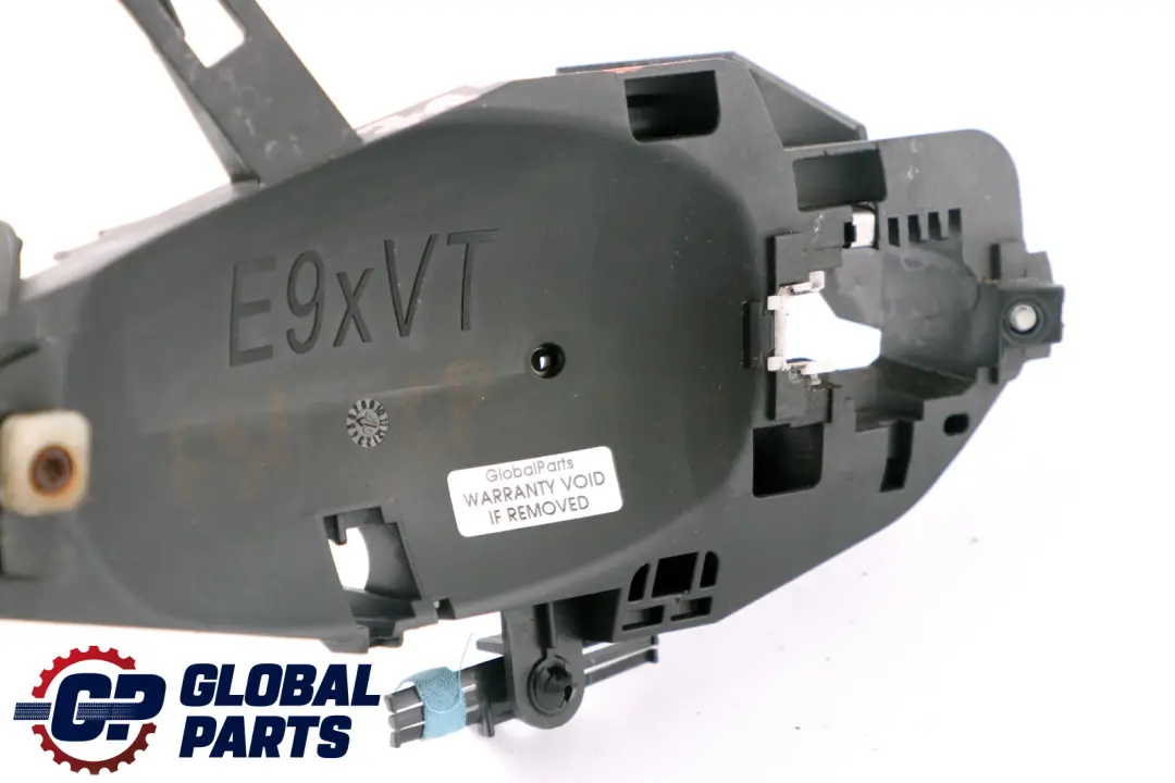 Tür Griff Träger BMW E90 E91 E92 E93 Halterung Außen Vorne Links für mit Teilenummer 7199835 Tür Griff Träger BMW E90 E91 E92 E93 Halterung Außen Vorne Links - SKU 7199835 - Teilenummer 7199835