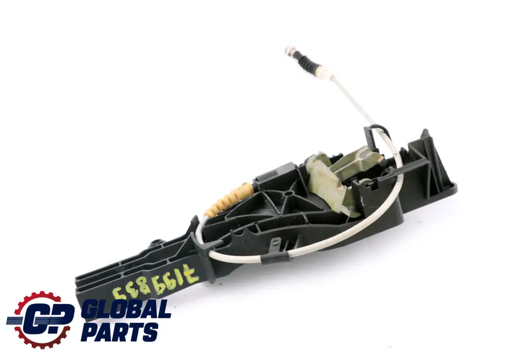 Supporto Maniglia Porta Esterna Posteriore Sinistra per BMW E90 E91 con numero di parte 7199839 BMW E90 E91 Supporto Maniglia Porta Esterna Posteriore Sinistra - SKU 7199839 - Numero di parte 7199839