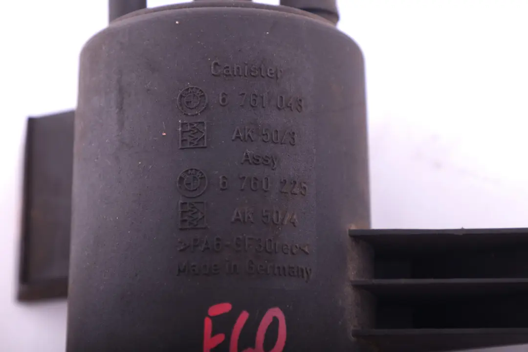 Filtr Węglowy do BMW E60 E61 E63 E64 F25 F26 o numerze 7200075 BMW E60 E61 E63 E64 F25 F26 Filtr Węglowy - SKU 7200075 - Numer Części 7200075