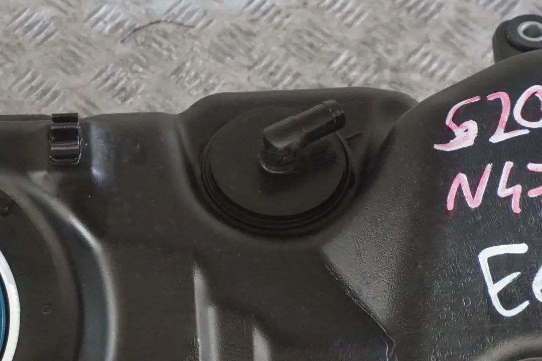 BMW 5 Series E60 E60N LCI Bare Plastic Fuel Tank Diesel - SKU 7200079-2 - Part number 7200079