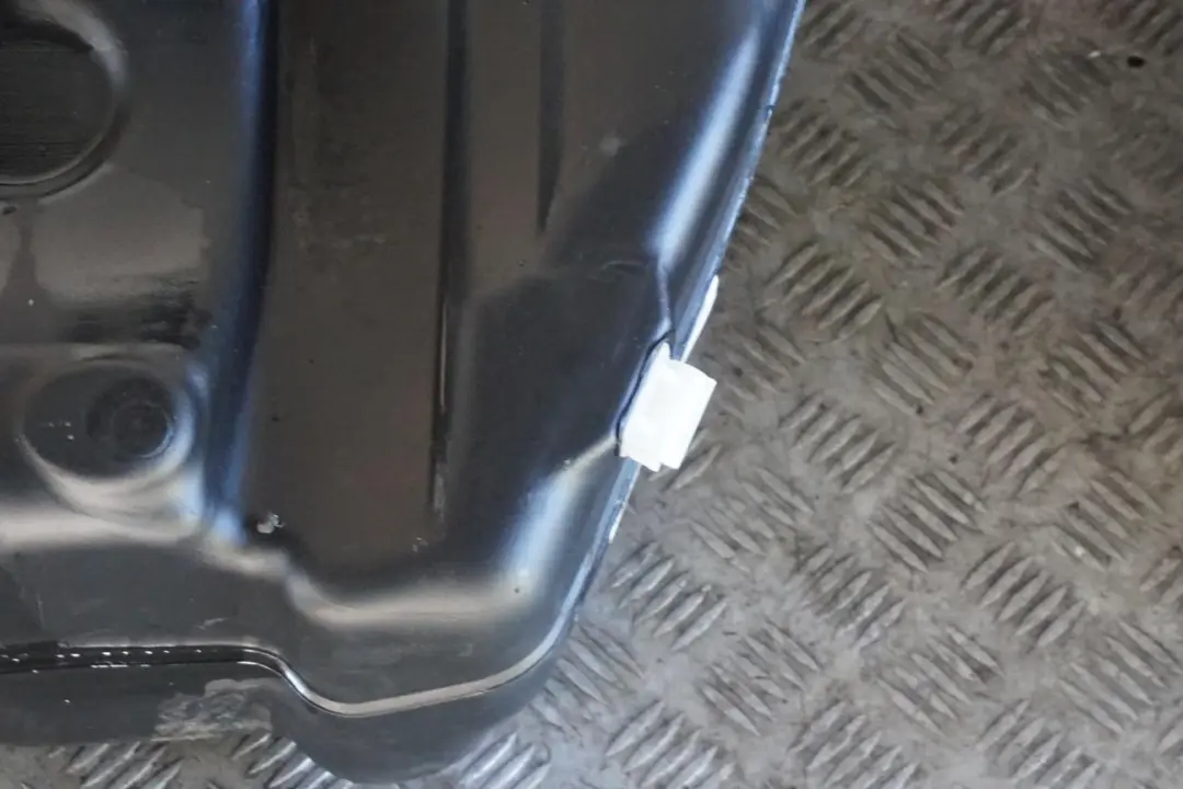 BMW 6 Series E63 E64 645Ci 650i N62 Plastic Complete Fuel Tank Petrol - SKU 7200080-2 - Part number 7200080