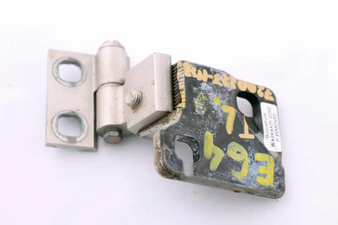 Door Hinge Front Top Left N/S Mineralsilber Silver 7072669 to BMW 6 Series E63 E64 with Part number 7200227 BMW 6 Series E63 E64 Door Hinge Front Top Left N/S Mineralsilber Silver 7072669 - SKU 7200227-MSB - Part number 7200227