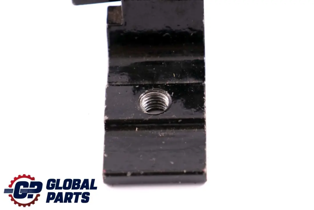 Zawias drzwi tylny tył dolny prawy do BMW E60 E61 o numerze 7200246 BMW E60 E61 Zawias drzwi tylny tył dolny prawy - SKU 7200246-BLK - Numer Części 7200246