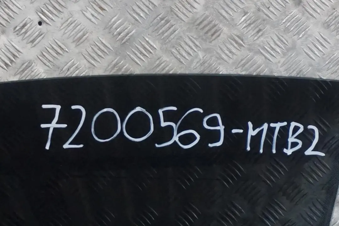 Drzwi lewe przednie montegoblau A51 do BMW E92 E93 o numerze 7200569 BMW E92 E93 Drzwi lewe przednie montegoblau A51 - SKU 7200569-MTB2 - Numer Części 7200569