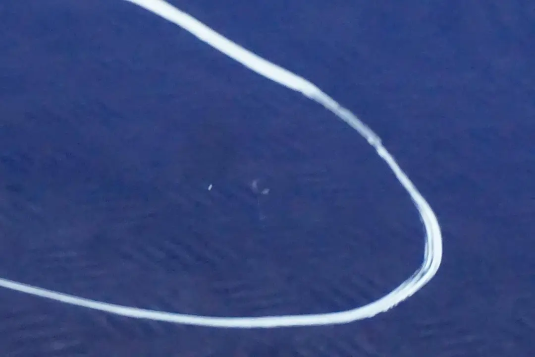 Drzwi lewe przednie montegoblau A51 do BMW E92 E93 o numerze 7200569 BMW E92 E93 Drzwi lewe przednie montegoblau A51 - SKU 7200569-MTB2 - Numer Części 7200569