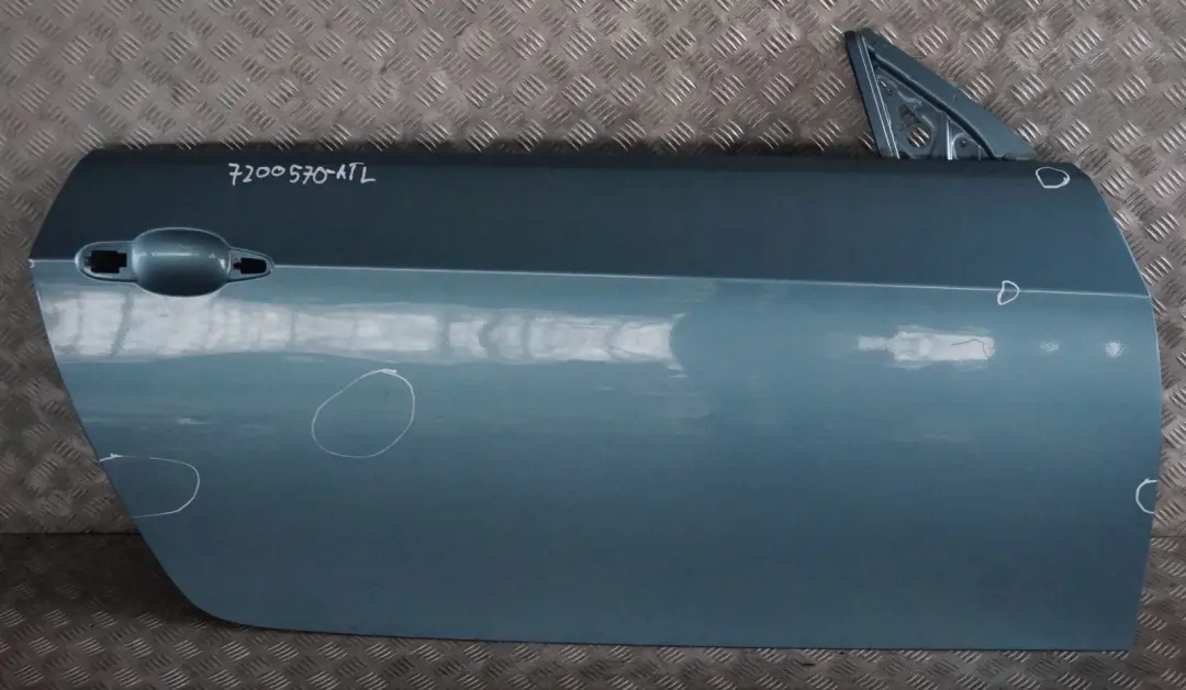 Door Front Right O/S Atlantikblau Atlantic Blue - A13 to BMW 3 Series E92 E93 with Part number 7200570 BMW 3 Series E92 E93 Door Front Right O/S Atlantikblau Atlantic Blue - A13 - SKU 7200570-ATL - Part number 7200570