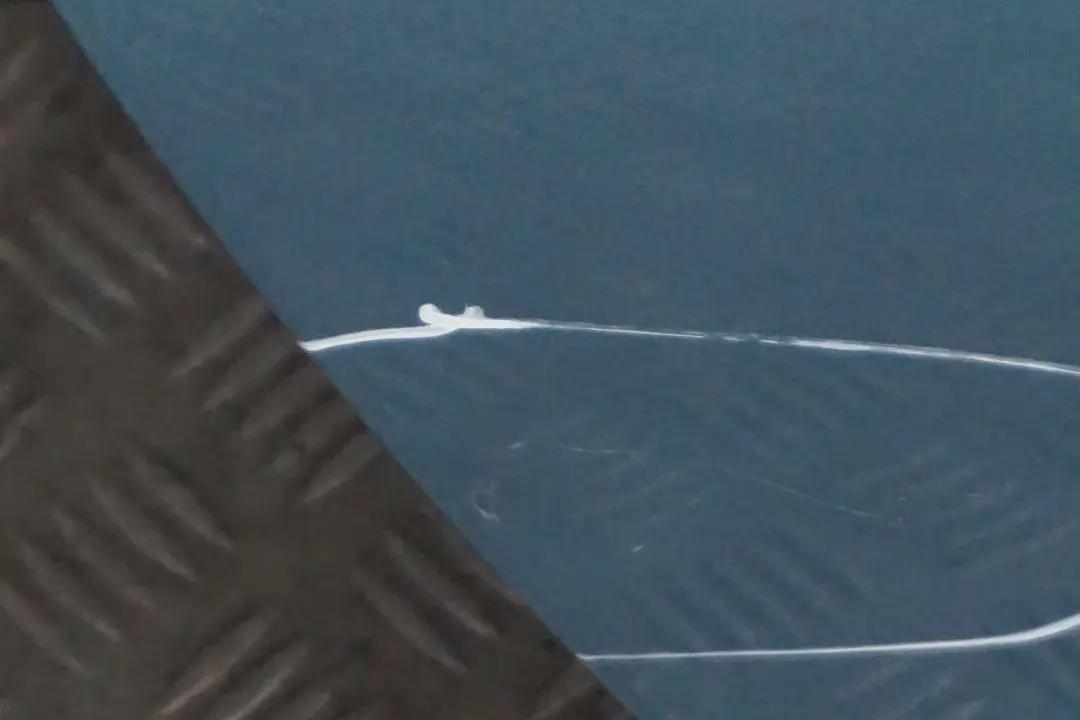 Door Front Right O/S Atlantikblau Atlantic Blue - A13 to BMW 3 Series E92 E93 with Part number 7200570 BMW 3 Series E92 E93 Door Front Right O/S Atlantikblau Atlantic Blue - A13 - SKU 7200570-ATL - Part number 7200570