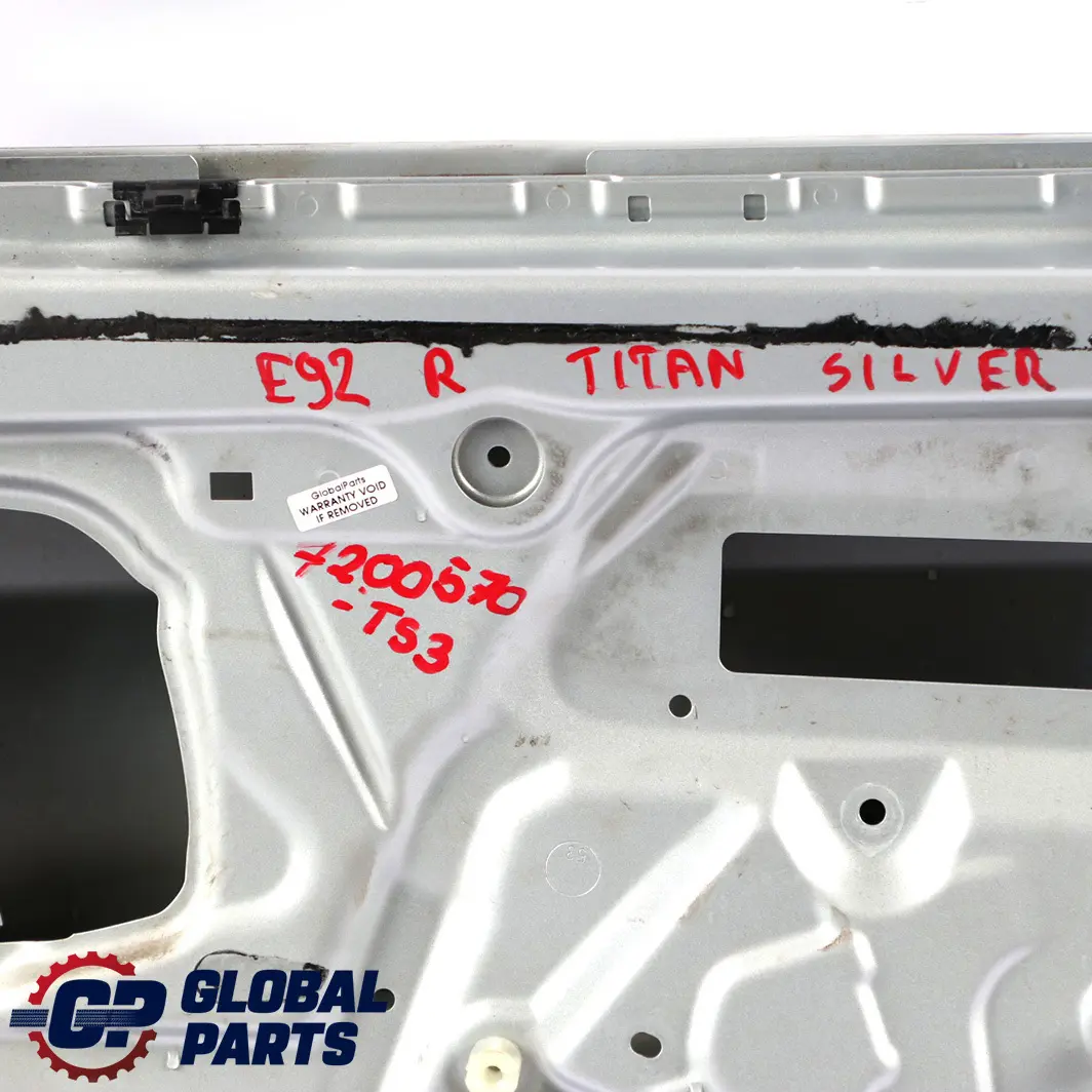 Door Front Right O/S Titansilber Titan Silver - 354 to BMW 3 Series 3 E92 E93 with Part number 7200570 BMW 3 Series 3 E92 E93 Door Front Right O/S Titansilber Titan Silver - 354 - SKU 7200570-TS3 - Part number 7200570