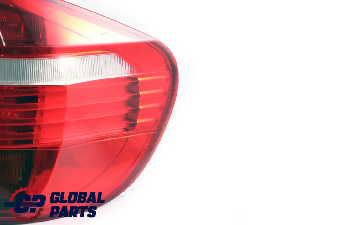 BMW X5 Series E70 Rear Light In The Side Panel Right O/S - SKU 7200818 - Part number 7200818