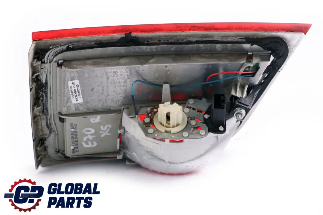 Feu Arriere Hayon Droite pour BMW X5 E70 à propos du numéro de pièce 7200822 BMW X5 E70 Feu Arriere Hayon Droite - SKU 7200822 - Numéro de pièce 7200822