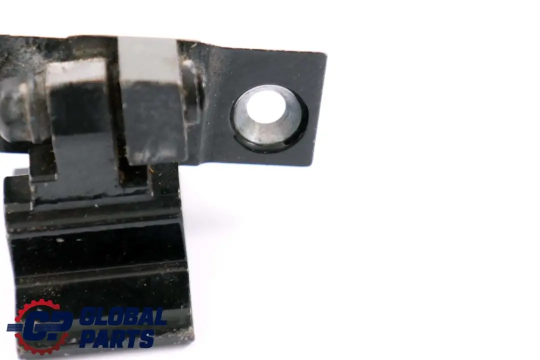 Right O/S Door Upper Hinge Black 7068088 to BMW 5 Series E60 E61 Rear with Part number 7201304 BMW 5 Series E60 E61 Rear Right O/S Door Upper Hinge Black 7068088 - SKU 7201304-BLK - Part number 7201304