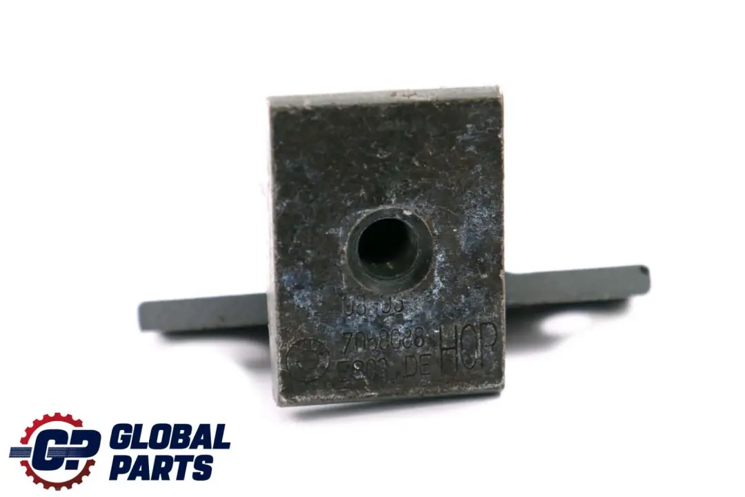 Right O/S Door Upper Hinge Sparkling Graphite A22 to BMW 5 Series E60 E61 Rear with Part number 7201304 BMW 5 Series E60 E61 Rear Right O/S Door Upper Hinge Sparkling Graphite A22 - SKU 7201304-SG - Part number 7201304