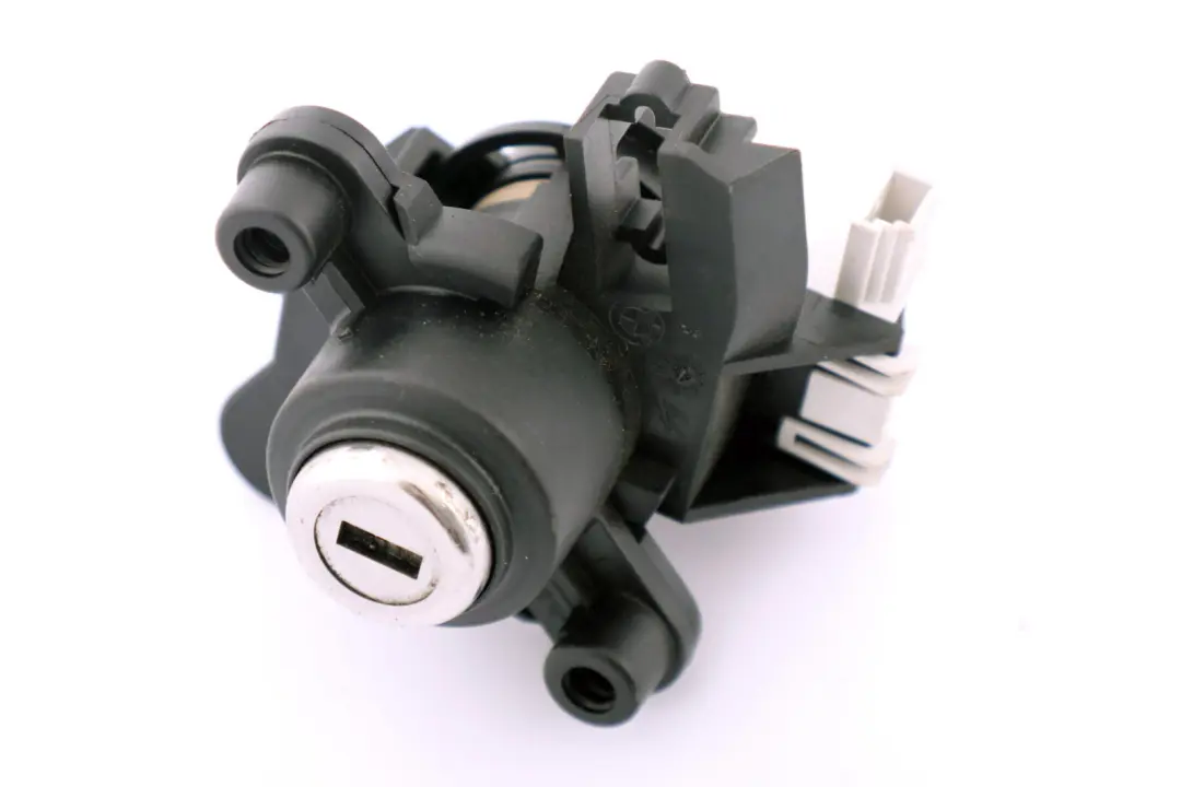 BMW E60 LCI Chiusura Con Code Bagagliaio Coperchio Posteriore - SKU 7201534 - Numero di parte 51247201534