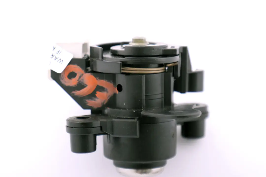 Pestillo en la Cerradura Trasera del Maletero para BMW E60 E60 LCI con número de pieza 51247201534 BMW E60 E60 LCI Pestillo en la Cerradura Trasera del Maletero - SKU 7201534 - Número de pieza 51247201534