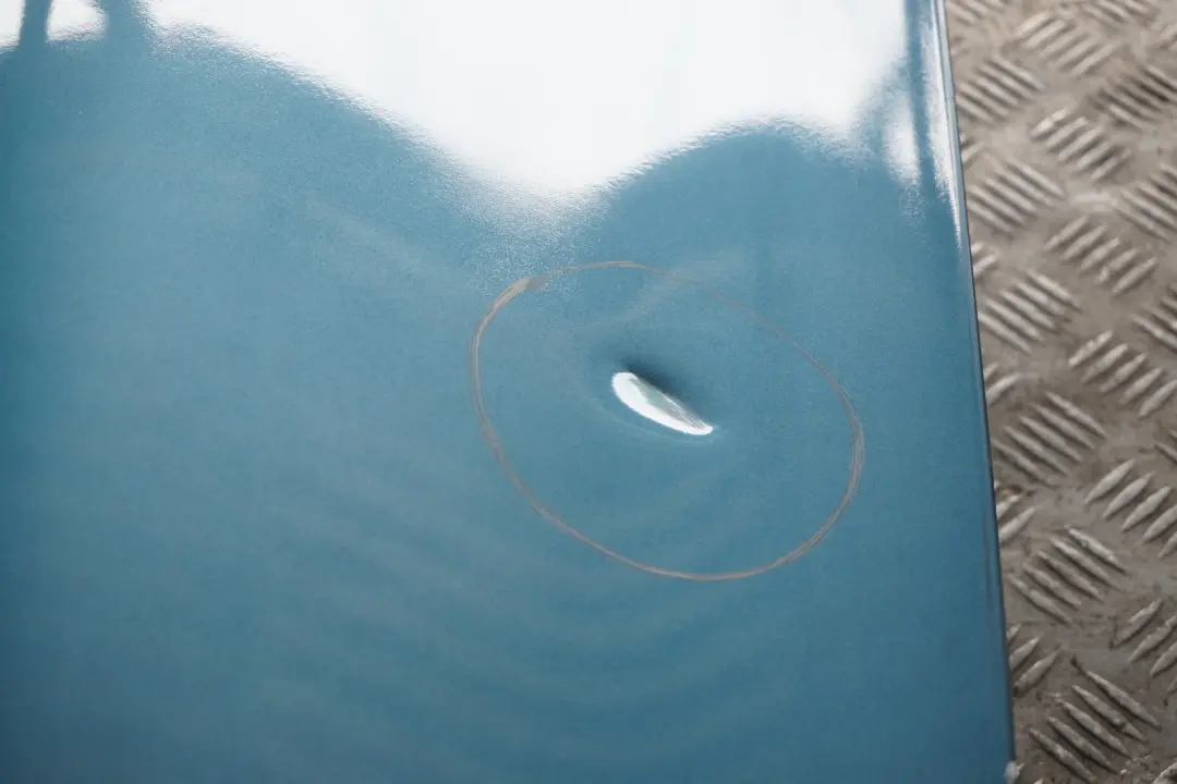 BMW Z4 Series E85 Convertible Front Right Door O/S Maledivenblau Maldives Blue - SKU 7201638-MAB - Part number 7201637