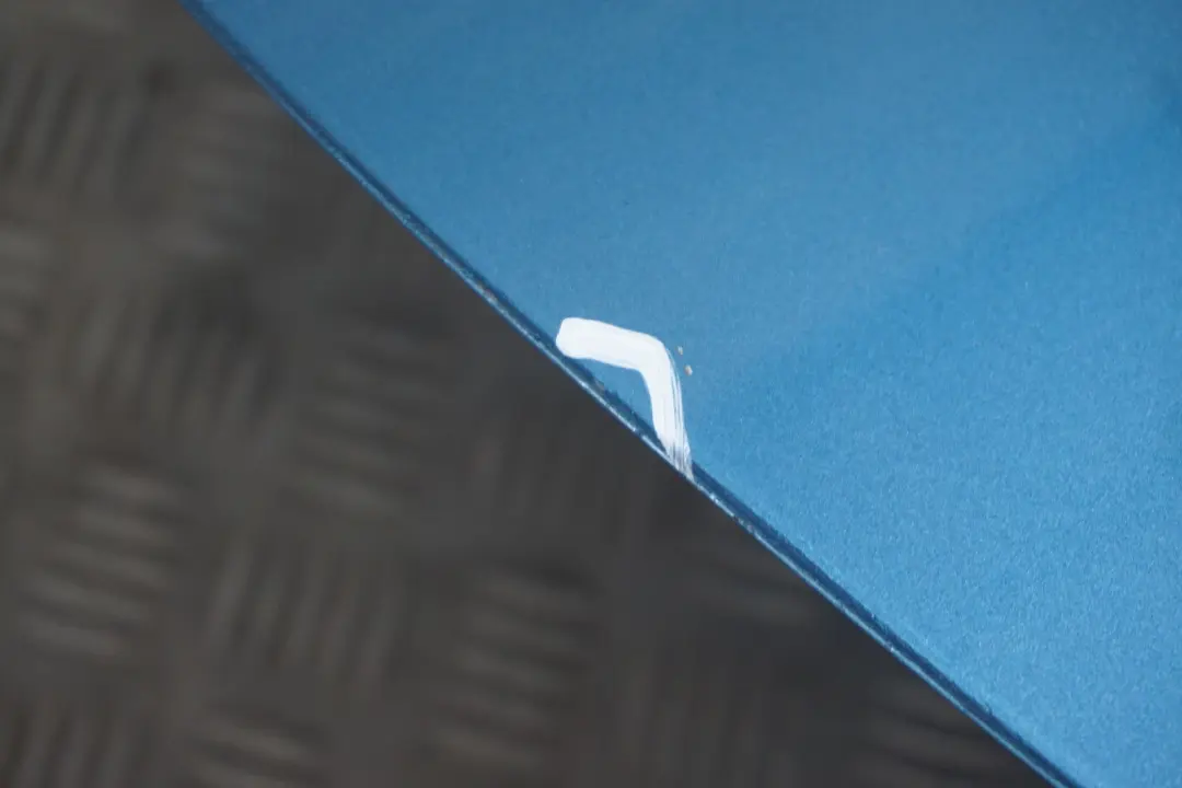 BMW Z4 Series E85 Convertible Front Right Door O/S Maledivenblau Maldives Blue - SKU 7201638-MAB - Part number 7201637