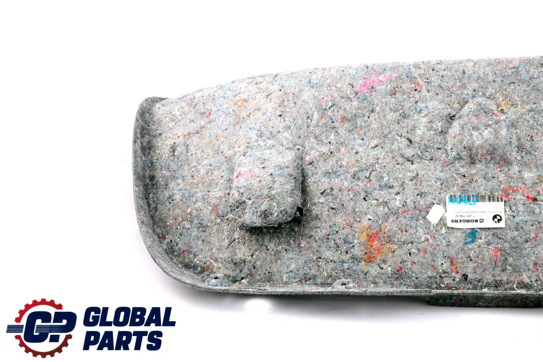 Embellecedor del maletero para BMW E90 LCI Berlina con número de pieza 51497201796 BMW E90 LCI Berlina Embellecedor del maletero - SKU 7201796 - Número de pieza 51497201796