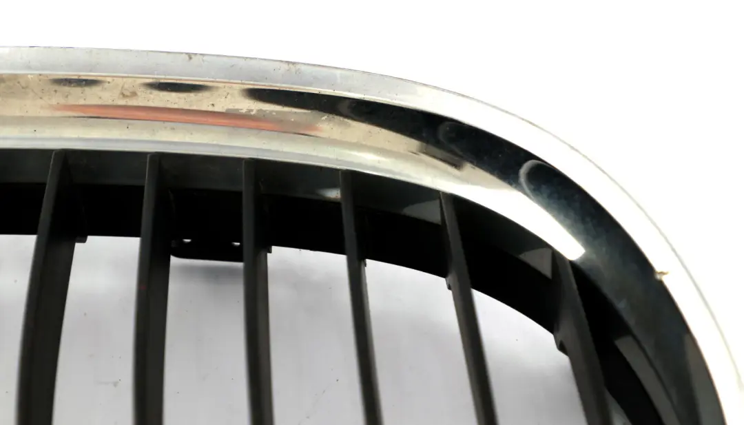 BMW E90 E91 LCI Grille Chrome Frame Right O/S - SKU 7201968 - Part number 7201968