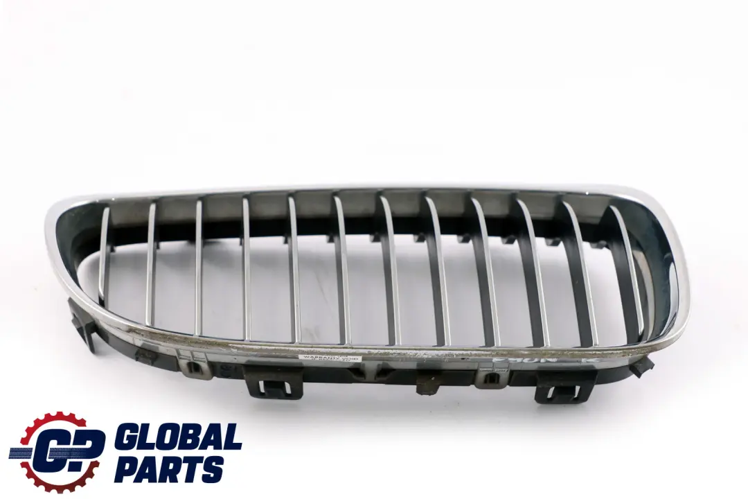 Grille centrale de pare-chocs avant chromee droite pour BMW E90 E91 LCI à propos du numéro de pièce 7201970 BMW E90 E91 LCI Grille centrale de pare-chocs avant chromee droite - SKU 7201970 - Numéro de pièce 7201970