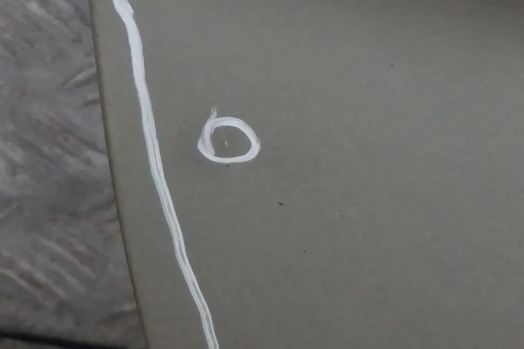 BMW 6 Series E63 E64 Door Front Left N/S Mineralsilber Silver Metallic - A14 - SKU 7202075-MS - Part number 7202075