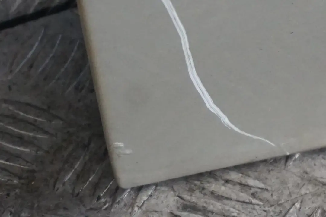 Door Front Left N/S Mineralsilber Silver Metallic - A14 to BMW 6 Series E63 E64 with Part number 7202075 BMW 6 Series E63 E64 Door Front Left N/S Mineralsilber Silver Metallic - A14 - SKU 7202075-MS - Part number 7202075