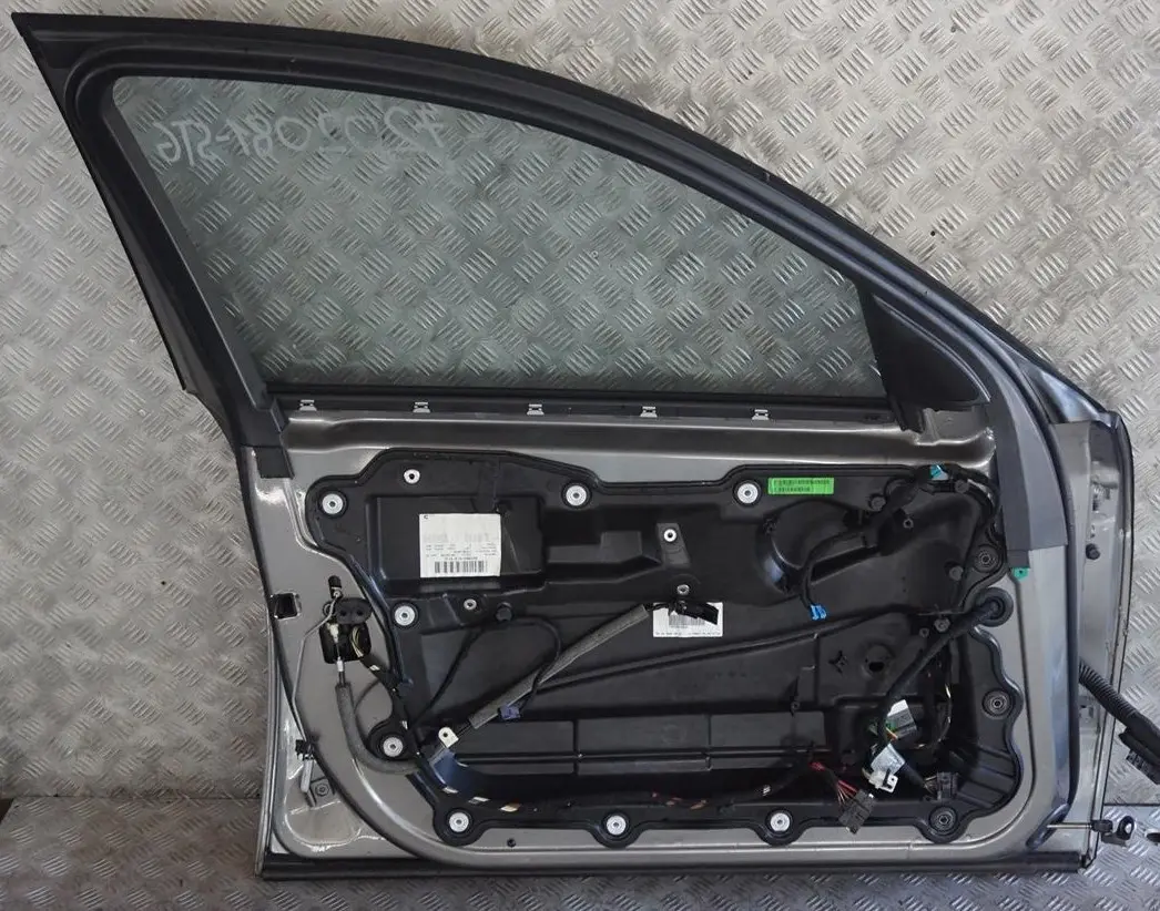 Door Front Left N/S Sterlinggrau Grey Metallic - 472 to BMW 7 Series E65 E66 with Part number 7202081 BMW 7 Series E65 E66 Door Front Left N/S Sterlinggrau Grey Metallic - 472 - SKU 7202081-STG - Part number 7202081