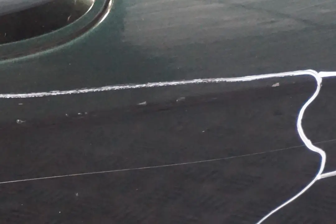 Door Front Right O/S Oxfordgruen Green Metallic - 430 to BMW 7 Series E65 E66 with Part number 7202082 BMW 7 Series E65 E66 Door Front Right O/S Oxfordgruen Green Metallic - 430 - SKU 7202082-OXF - Part number 7202082