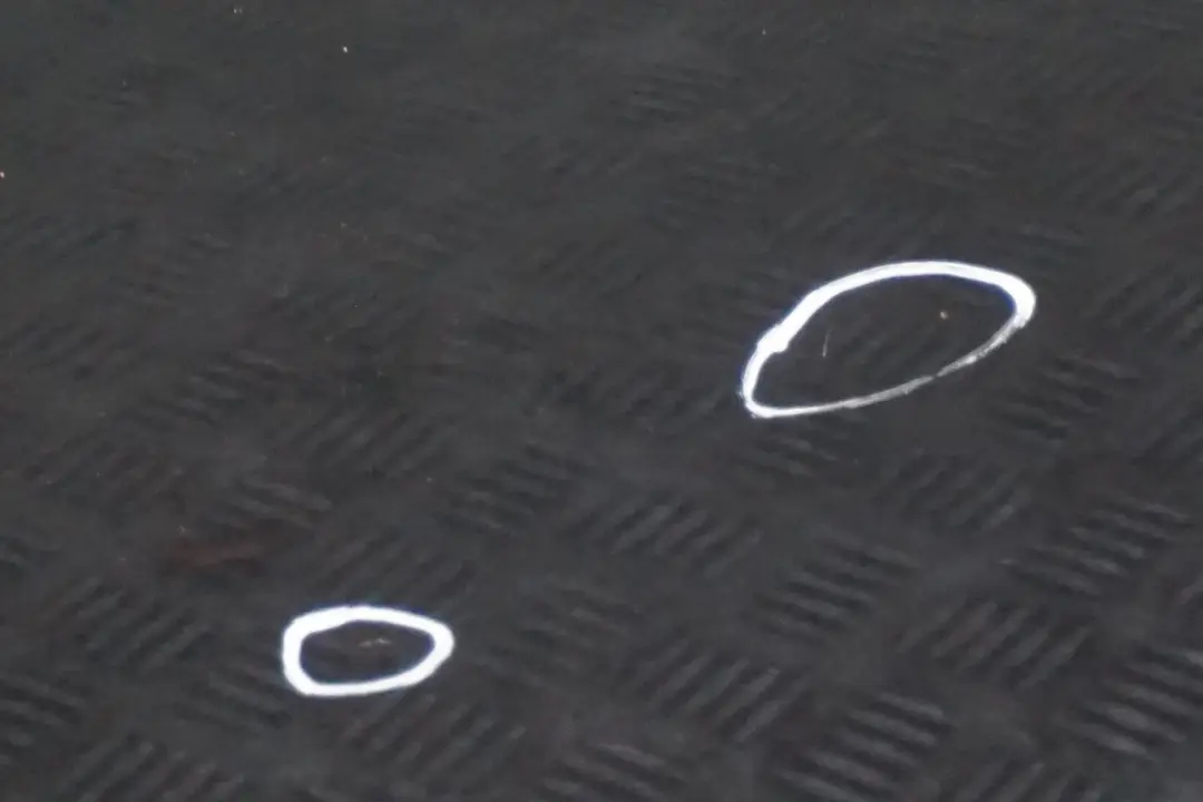 Droite Vert Oxford Vert Metallique - 430 pour BMW E65 E66 Porte avant à propos du numéro de pièce 7202082 BMW E65 E66 Porte avant Droite Vert Oxford Vert Metallique - 430 - SKU 7202082-OXF - Numéro de pièce 7202082