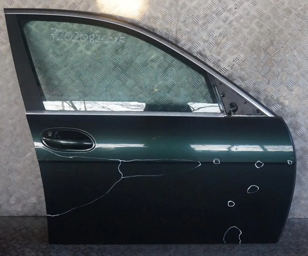 Puerta Delantera Derecha Verde Oxfordgruen Metalizado - 430 para BMW E65 E66 con número de pieza 7202082 BMW E65 E66 Puerta Delantera Derecha Verde Oxfordgruen Metalizado - 430 - SKU 7202082-OXF - Número de pieza 7202082