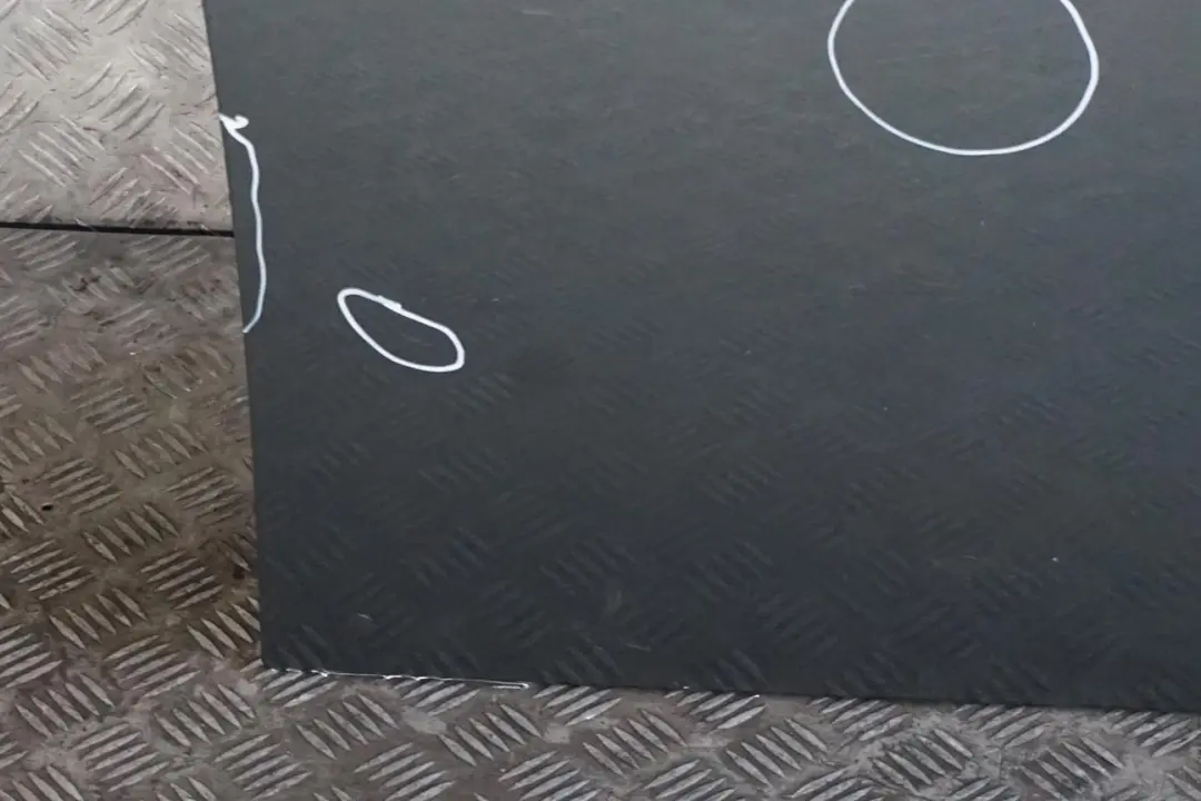 Puerta Delantera Derecha Titangrau Titan Gris - A36 para BMW E65 E66 1 con número de pieza 7202082 BMW E65 E66 1 Puerta Delantera Derecha Titangrau Titan Gris - A36 - SKU 7202082-TGR1 - Número de pieza 7202082