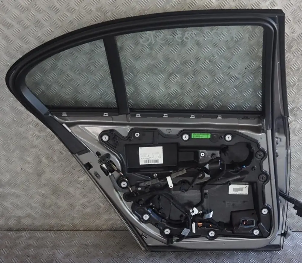 Door Rear Left N/S Sterlinggrau Sterling Grey Metallic - 472 to BMW 7 Series E65 with Part number 7202083 BMW 7 Series E65 Door Rear Left N/S Sterlinggrau Sterling Grey Metallic - 472 - SKU 7202083-STG - Part number 7202083