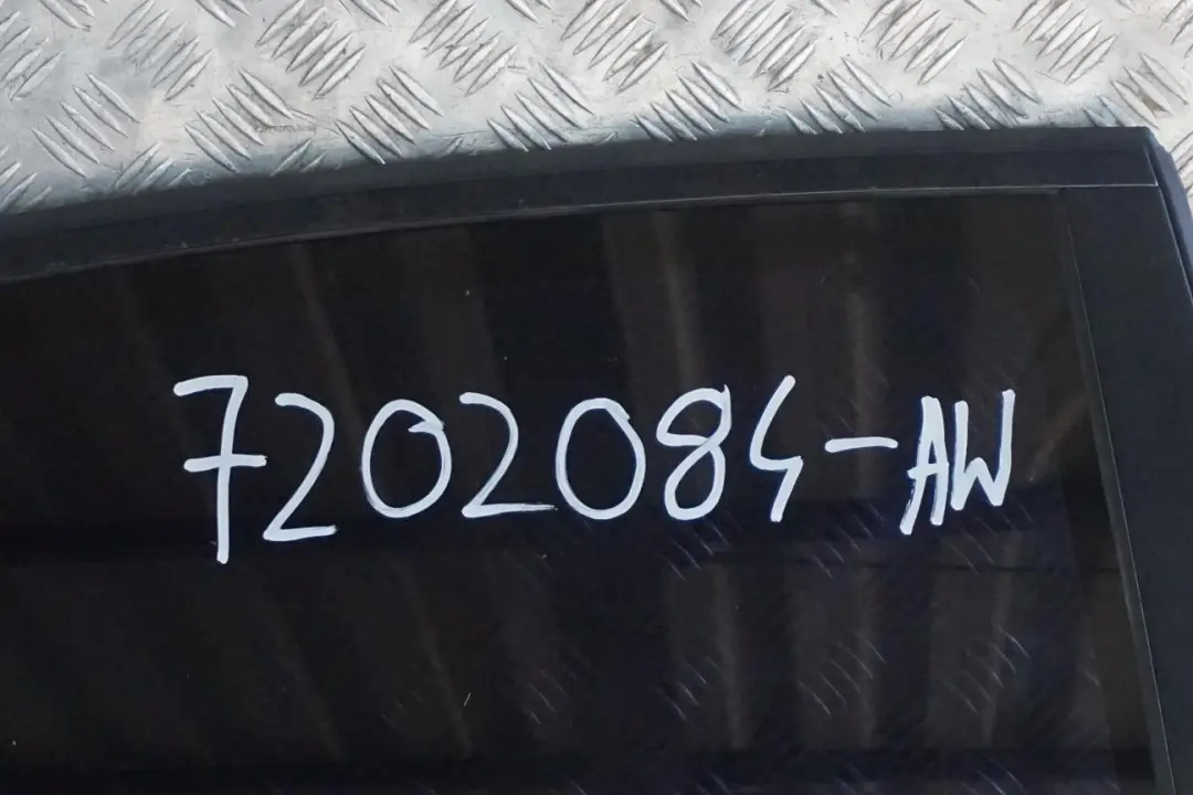 BMW 7 er E65 Tür Hinten Rechts Alpinweiss Alpin Weiss - 300 - SKU 7202084-AW - Teilenummer 7202084