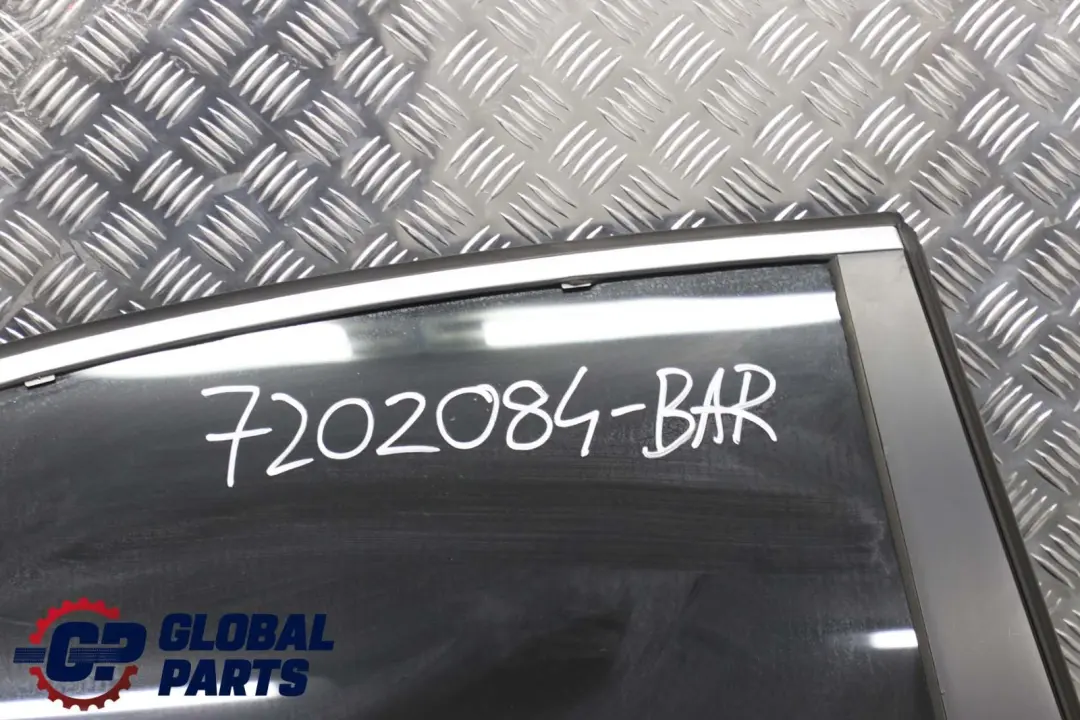 Door Rear Right O/S Barberarot Barbera Red Metallic - A39 to BMW 7 Series E65 with Part number 7202084 BMW 7 Series E65 Door Rear Right O/S Barberarot Barbera Red Metallic - A39 - SKU 7202084-BAR - Part number 7202084