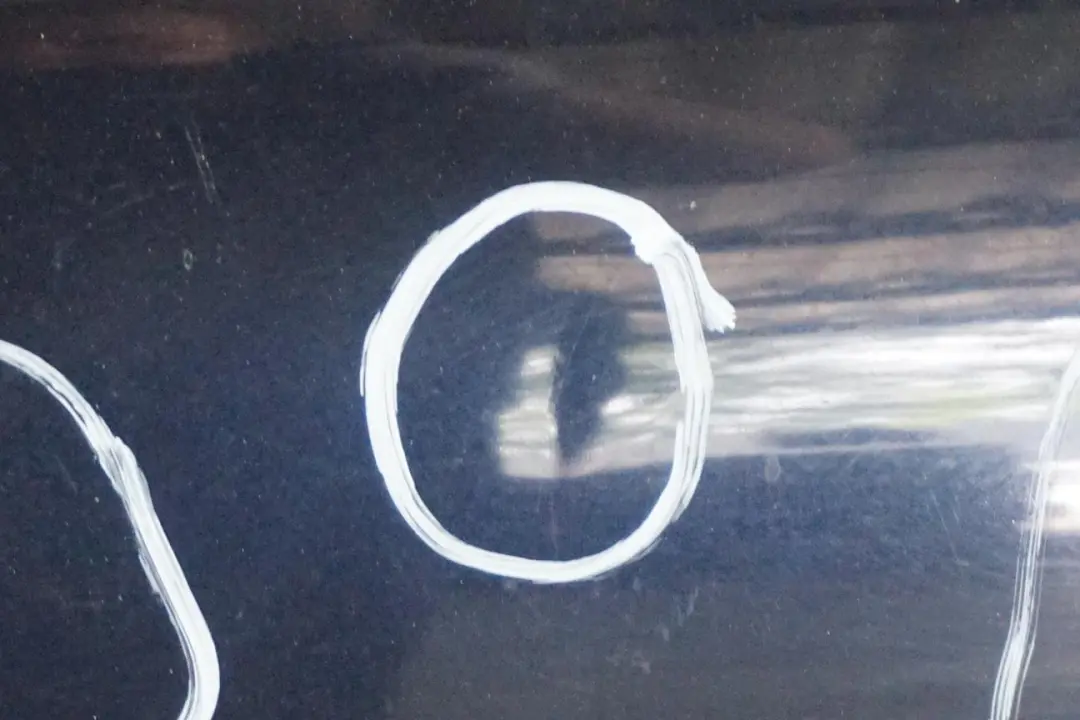 Drzwi prawe tylne tył monacoblau do BMW 7 E65 o numerze 7202084 BMW 7 E65 Drzwi prawe tylne tył monacoblau - SKU 7202084-MB - Numer Części 7202084