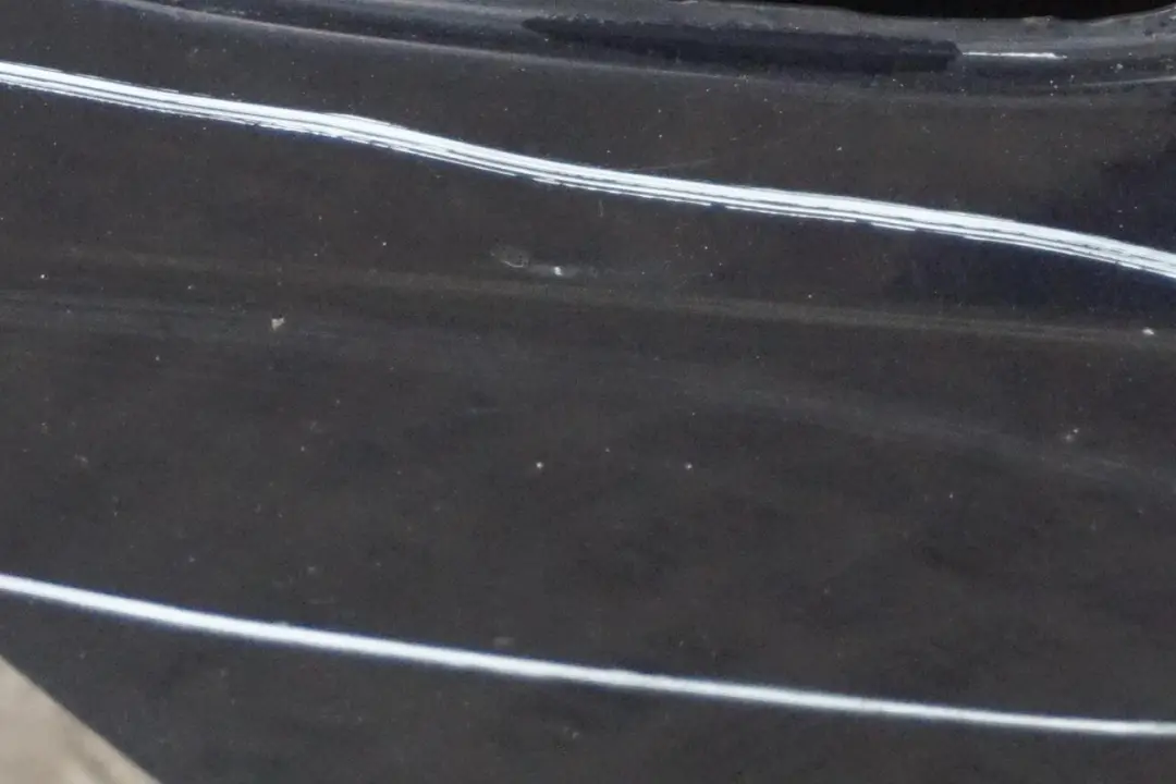 Portiera Posteriore Destra Blu Monaco Blu Metallizzato - A35 per BMW E65 con numero di parte 7202084 BMW E65 Portiera Posteriore Destra Blu Monaco Blu Metallizzato - A35 - SKU 7202084-MB - Numero di parte 7202084