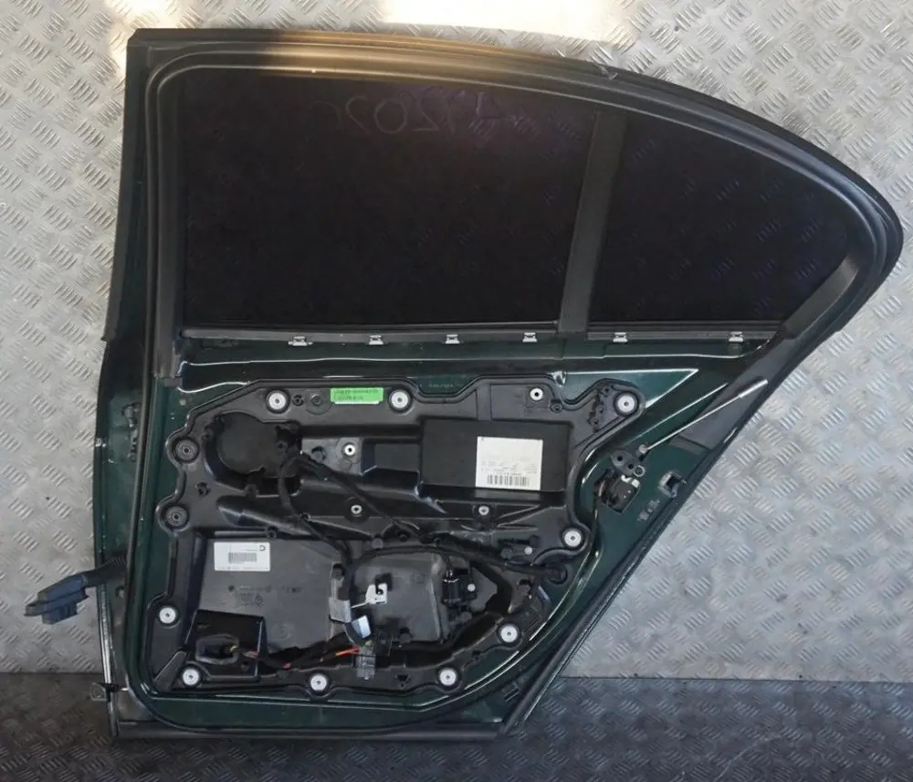 Door Rear Right O/S Oxfordgruen Oxford Green Metallic - 430 to BMW 7 Series E65 with Part number 7202084 BMW 7 Series E65 Door Rear Right O/S Oxfordgruen Oxford Green Metallic - 430 - SKU 7202084-OXF - Part number 7202084