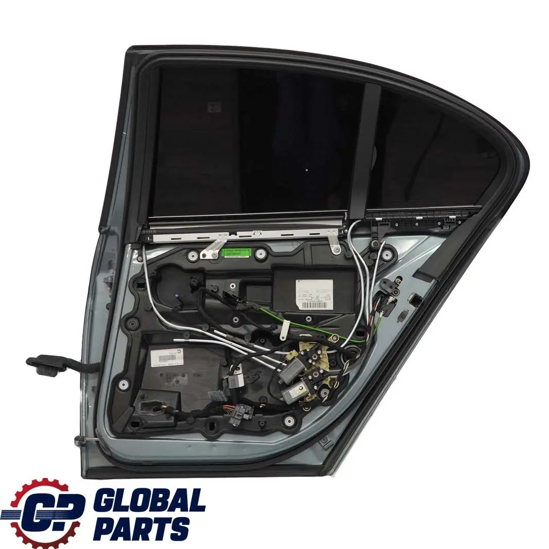 Puerta Trasera Derecha Schiefergruen Verde Pizarra Metalizado - 449 para BMW E65 con número de pieza 7202084 BMW E65 Puerta Trasera Derecha Schiefergruen Verde Pizarra Metalizado - 449 - SKU 7202084-SGM - Número de pieza 7202084